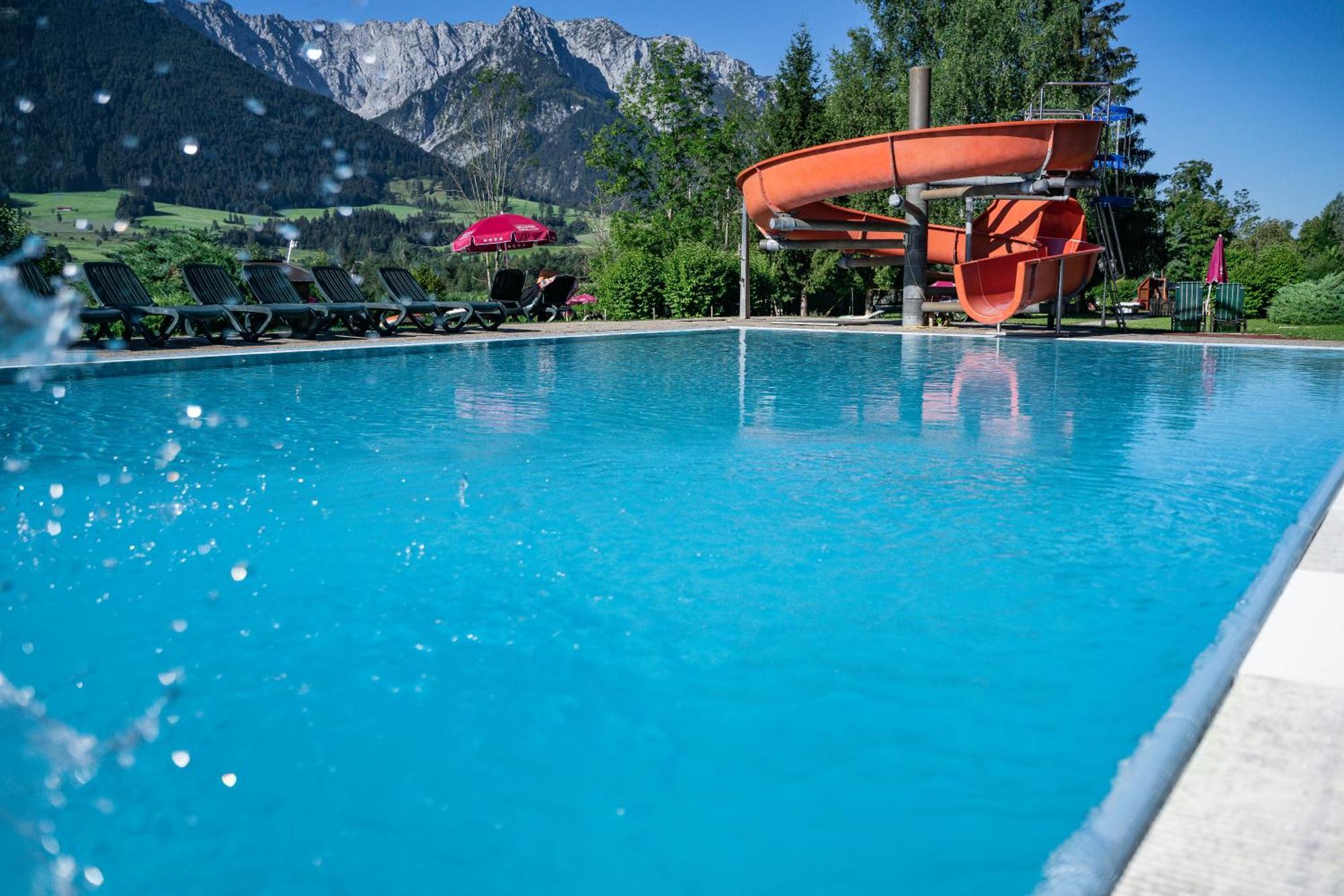 Ferienclub Bellevue Am See 瓦尔赫湖 外观 照片